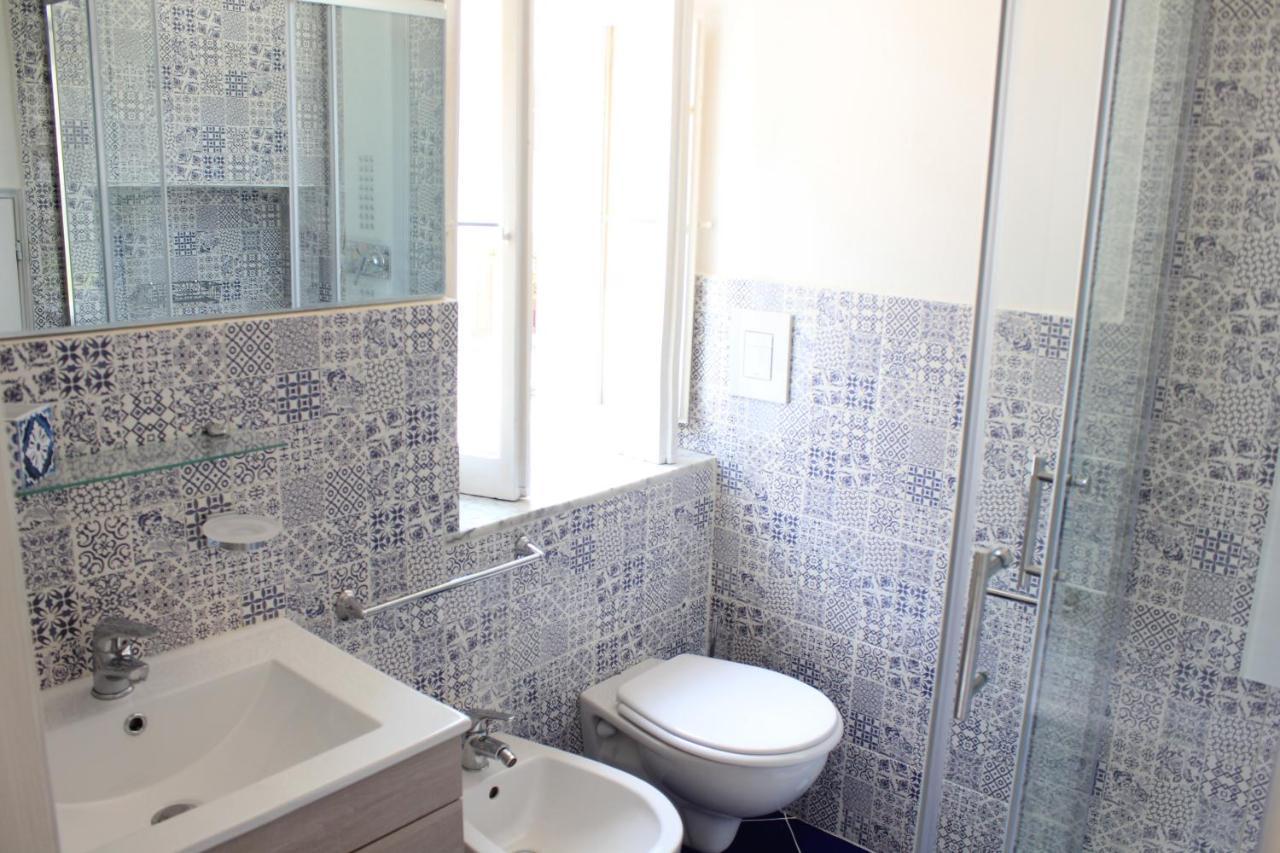 Bed and Breakfast In Piazzetta Gaeta Exterior foto